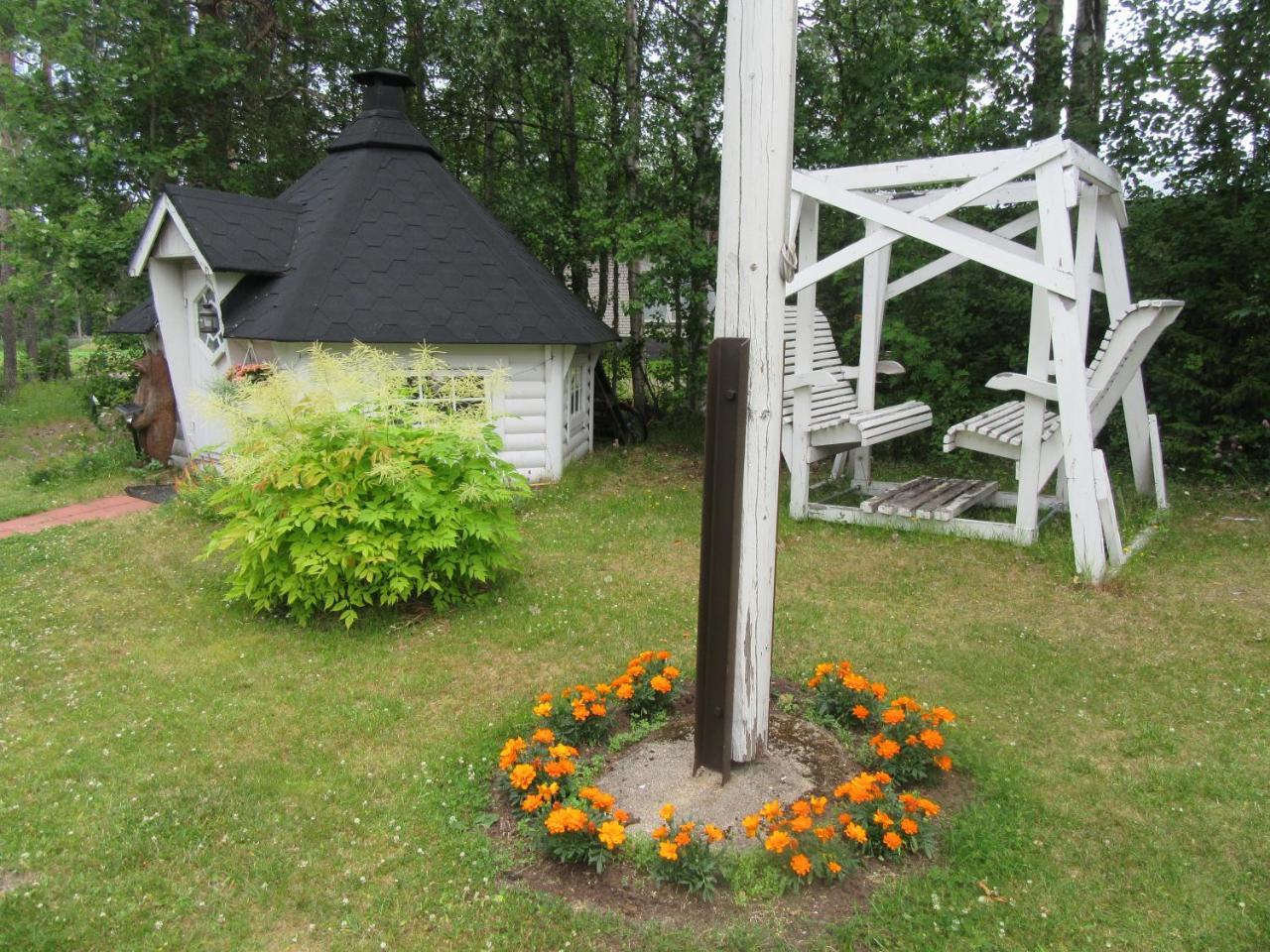Ruska Bed & Breakfast Taivalkoski Exterior foto